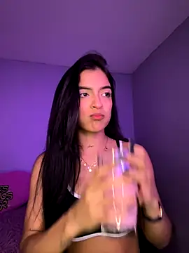 Sammy pink online show from November 26, 2025, 3:28 am