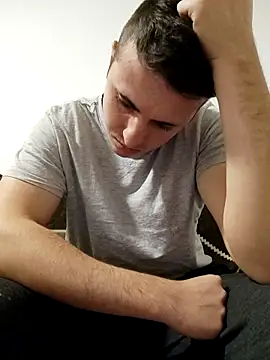 Snapshot of MrNoBoDy000 chatting on December 15, 2025, 6:30 am MrNoBoDy000 online show from December 15, 2025, 6:30 am