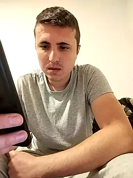 Snapshot of MrNoBoDy000 chatting on December 23, 2025, 7:29 am MrNoBoDy000 online show from December 23, 2025, 7:29 am