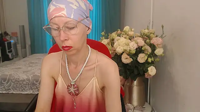 LuxuryNika online show from July 20, 2026, 9:27 am