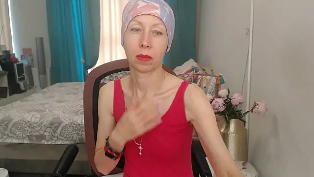 LuxuryNika online show from July 13, 2026, 11:31 am