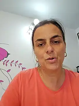 IsabelleCraft online show from March 16, 2025, 10:33 am