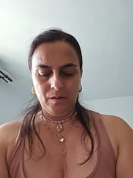 IsabelleCraft online show from July 29, 2026, 1:21 pm