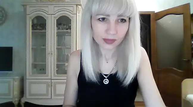 BarbaraKim online show from January 8, 2025, 1:09 pm