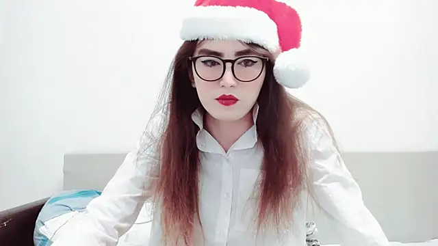 MinniMaksy online show from December 28, 2024, 11:59 pm