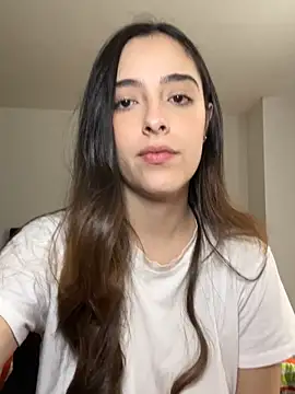 swrennn19 online show from September 14, 2025, 4:07 pm