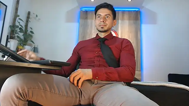 Andrew 4  online show from March 24, 2026, 1:27 am