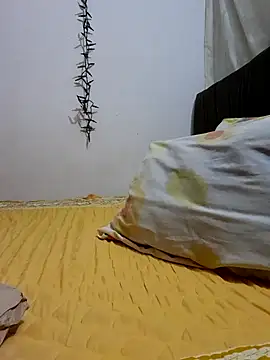 Snapshot of LUNAdeMARTE chatting on September 23, 2025, 3:02 am LUNAdeMARTE online show from September 23, 2025, 3:02 am