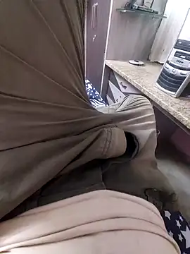 HotBoyOm online show from December 6, 2024, 9:48 am