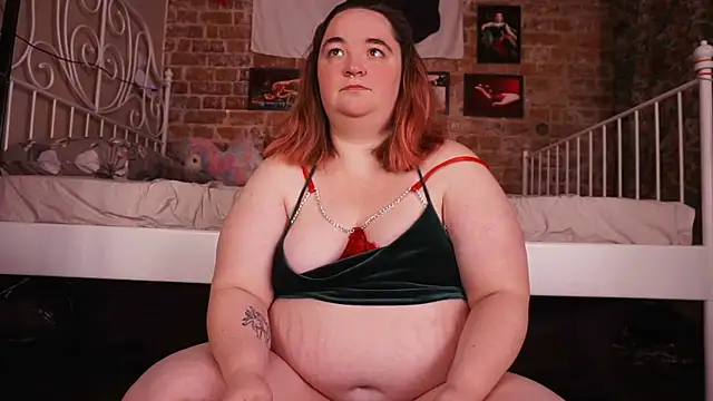 Evelively online show from December 21, 2025, 2:24 am