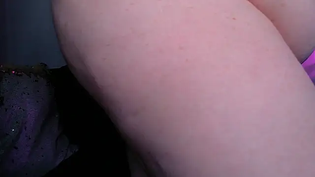 Snapshot of ZinaCorleone chatting on February 10, 2026, 9:14 pm ZinaCorleone online show from February 10, 2026, 9:14 pm