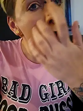 PinkTheHawk online show from February 26, 2026, 6:57 am