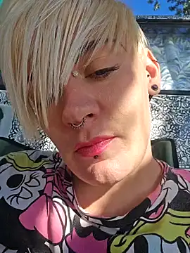 PinkTheHawk online show from March 1, 2025, 8:10 pm