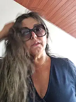 emma tour online show from March 3, 2025, 3:22 pm