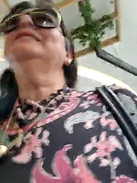 emma tour online show from March 13, 2025, 4:01 pm