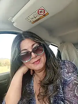 emma tour online show from September 24, 2025, 4:13 pm