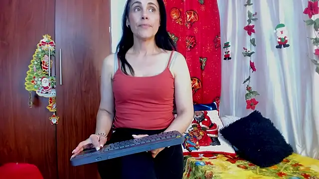 girasol walton online show from January 5, 2026, 8:34 pm