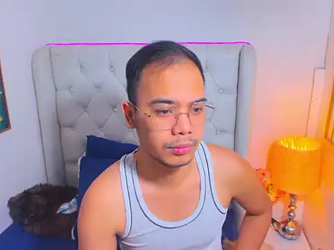 AsianZero online show from May 5, 2026, 5:16 pm