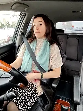 Snapshot of EvaXOAir chatting on March 6, 2026, 3:56 am EvaXOAir online show from March 6, 2026, 3:56 am