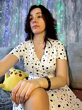 Snapshot of EvaXOAir chatting on March 7, 2026, 4:08 am EvaXOAir online show from March 7, 2026, 4:08 am