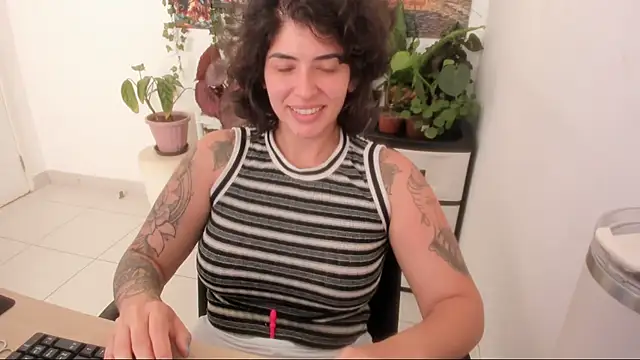 TaliMajesty online show from September 18, 2025, 7:28 pm