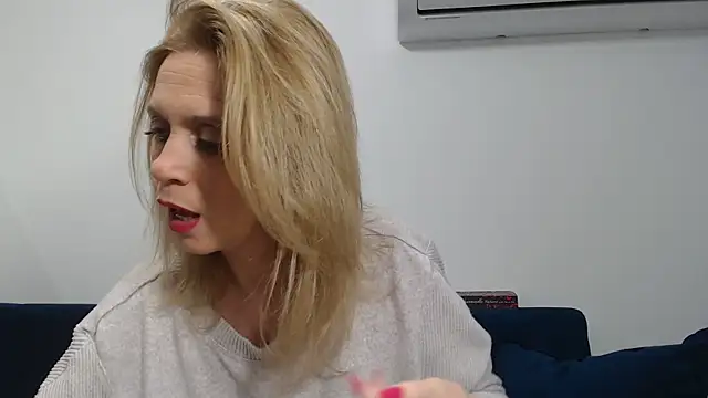 MysticCreature online show from March 16, 2026, 4:20 am