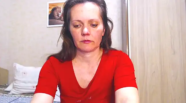 SheLion online show from February 19, 2025, 7:16 pm