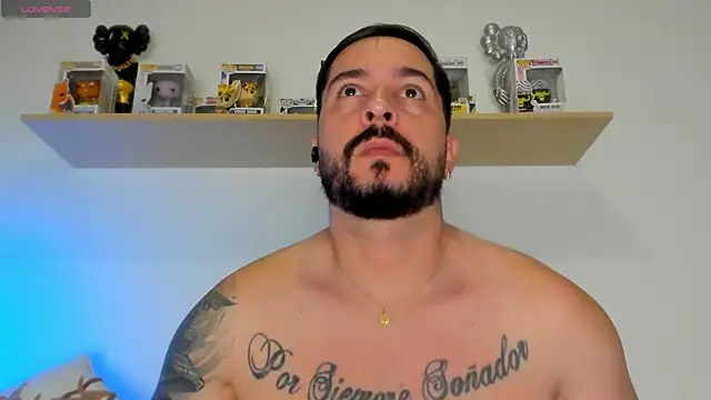 camilo restrepo21 online show from August 8, 2026, 11:45 pm