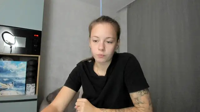 why again me online show from September 30, 2025, 6:47 pm