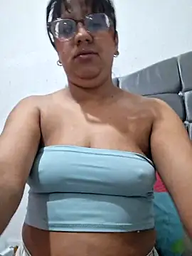 ZaidaWet online show from June 26, 2026, 12:22 pm