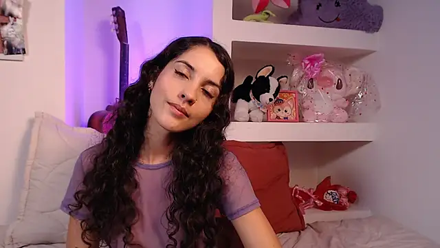 lailypink online show from March 23, 2025, 2:04 am