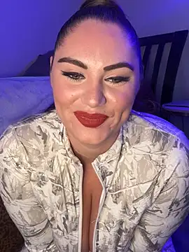 lovely beast online show from November 13, 2025, 5:39 pm