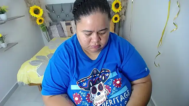 Snapshot of hotlesby4uxxx chatting on October 4, 2025, 10:50 am hotlesby4uxxx online show from October 4, 2025, 10:50 am