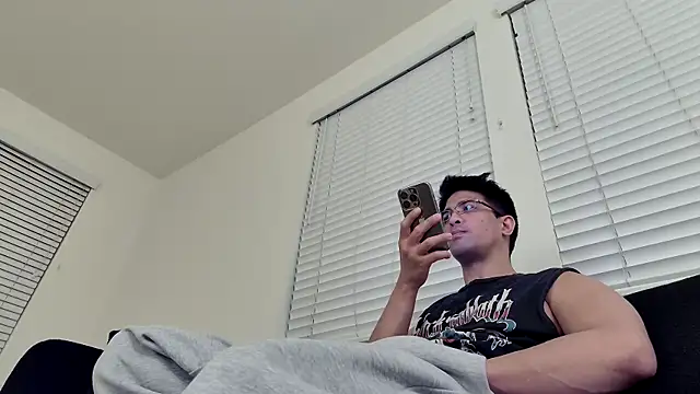 SebastianReiss online show from February 15, 2026, 5:08 am