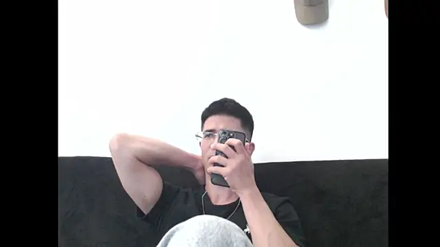 SebastianReiss online show from March 12, 2025, 5:35 am