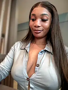   Nessa   online show from September 28, 2025, 11:06 am