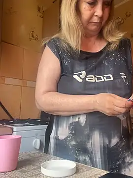Irina2909xh online show from July 9, 2026, 7:20 am