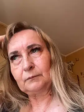 Irina2909xh online show from July 15, 2026, 3:41 pm