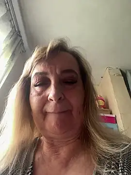 Irina2909xh online show from June 27, 2026, 9:15 am