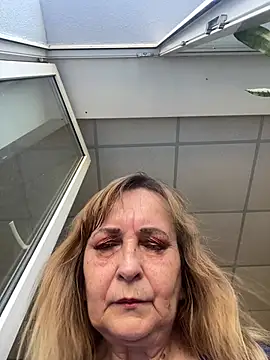Irina2909xh online show from August 7, 2026, 7:25 am