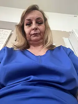 Irina2909xh online show from June 18, 2026, 9:36 am