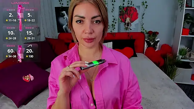 LunaBellucci online show from March 2, 2025, 10:58 am