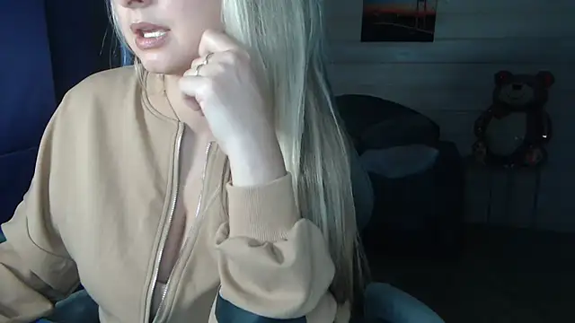 Snapshot of RubiLakros chatting on March 26, 2026, 3:54 pm RubiLakros online show from March 26, 2026, 3:54 pm