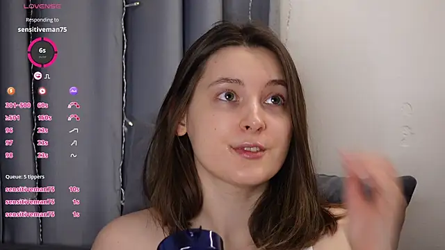 BeckyMartens online show from October 3, 2025, 2:48 am