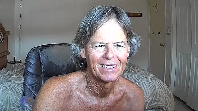 nakeedcowboi65 online show from July 28, 2026, 12:34 pm