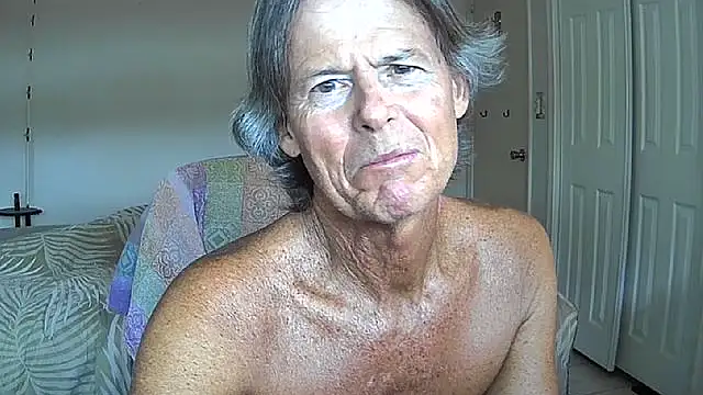 nakeedcowboi65 online show from June 14, 2026, 9:16 pm