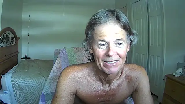 nakeedcowboi65 online show from June 27, 2026, 6:36 pm