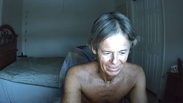 nakeedcowboi65 online show from July 14, 2026, 12:10 am