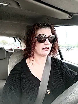 jennylovence online show from November 20, 2025, 12:28 pm