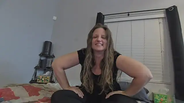 MissMera online show from January 19, 2025, 3:08 am